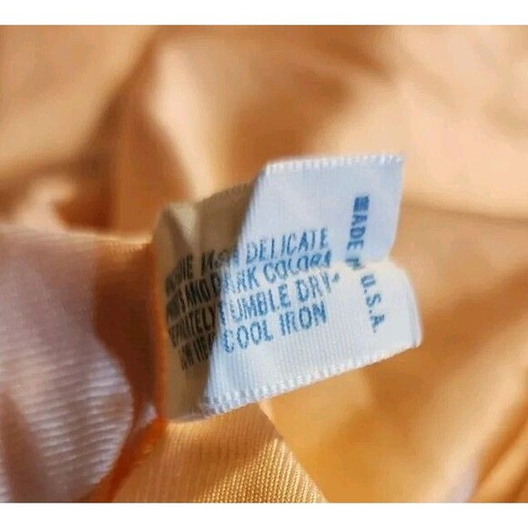 Vintage Vanity Fair Nylon  Floral Embroidered Nightgown-Sz LGE - Picture 5 of 7